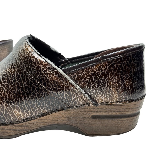 DANSKO Brown Bronze Pro Professional Clogs Loafers Comfort Slip On Shoes sz 40 - Picture 11 of 16